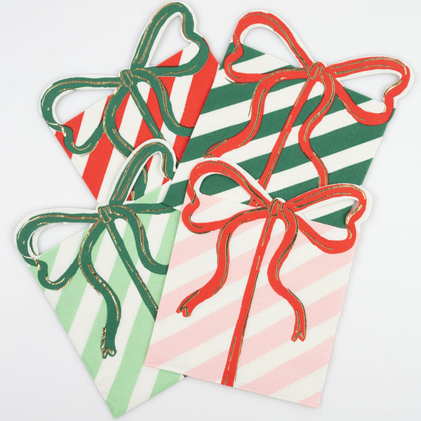 Present With Bow Napkins (x 16)