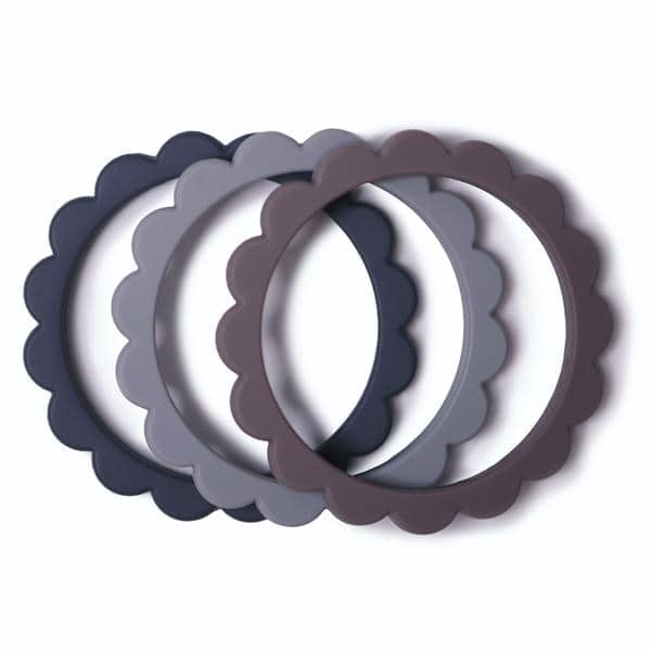 Mushie Teether Flower Bracelet 3-Pack Dove Gray/Steel/Stone